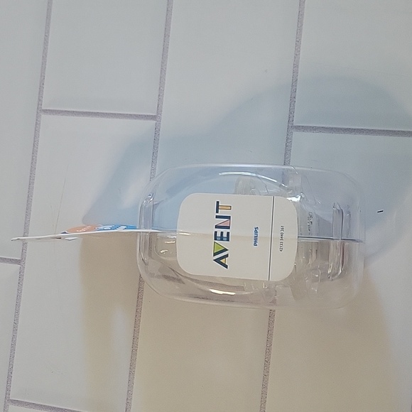 New! Pack of 2 Fast Flow Anti-colic nipples - Picture 2 of 3